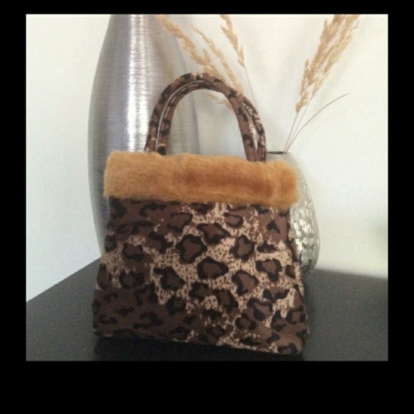 Handbags - Animal Print Purse